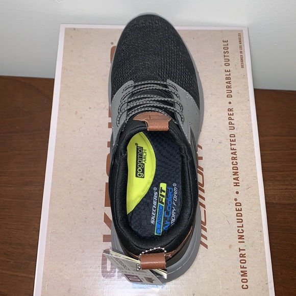 Skechers Men's Delson 3.0 Memory Foam Shoe - Picture 5 of 16